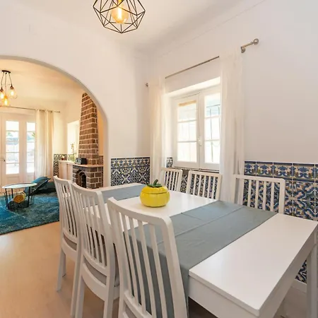 Holiday home 4-bedroom House In Cascais, Near Guincho *