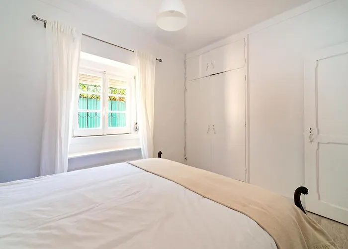 4-bedroom House In Cascais, Near Guincho