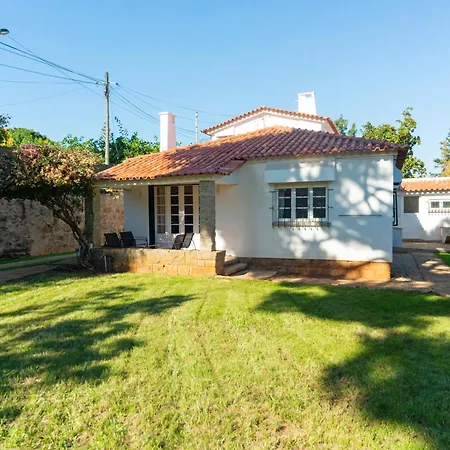 4-bedroom House In Cascais, Near Guincho 度假居